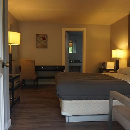 Boston Bar The Mighty Fraser Motel المظهر الخارجي الصورة